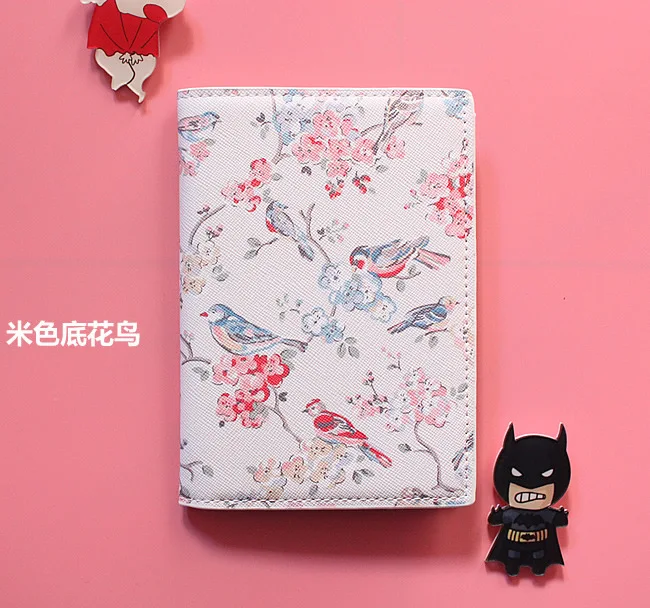 Beige Flower Bird Птица цветок Девушки аксессуары для путешествий Обложка для паспорта ПУ Паспорт протектор с банк ID держатель для карт чехол подарки для детей женщин - Цвет: Beige Flower Bird