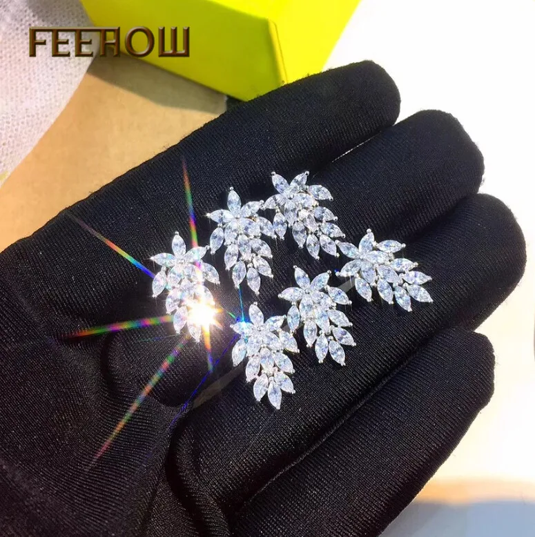 FEEHOW изысканный белый цвет серьги в виде листьев серьги Мода Кристалл циркония женские свадебные украшения FWEP558