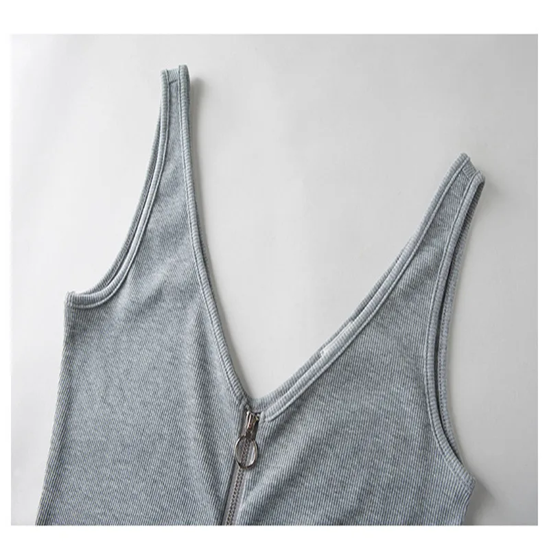 Эластичное мини-платье с глубоким вырезом и v-образным облегающее сексуальное