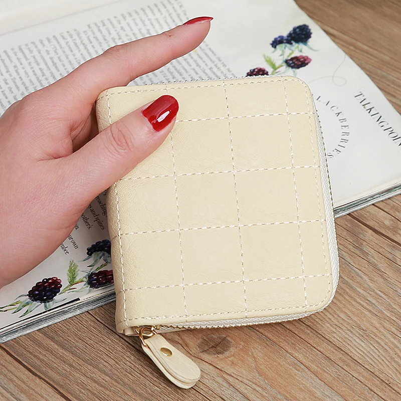 

Ladies Solid Color Mini Zipper Closure Handhold Purse