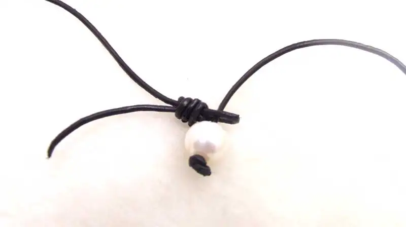 

Qingmos SALE 6 pieces Big 10-11mm White Natural Freshwater Pearl pendant with Black Genuine Leather 20" Necklace-5914 Free ship
