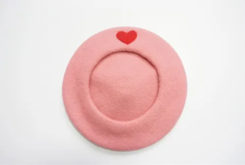 Розовый берет в стиле Лолиты с сердечком и надписью «Love Heart» Boina Feminina, шерсть, теплые женские зимние шапки