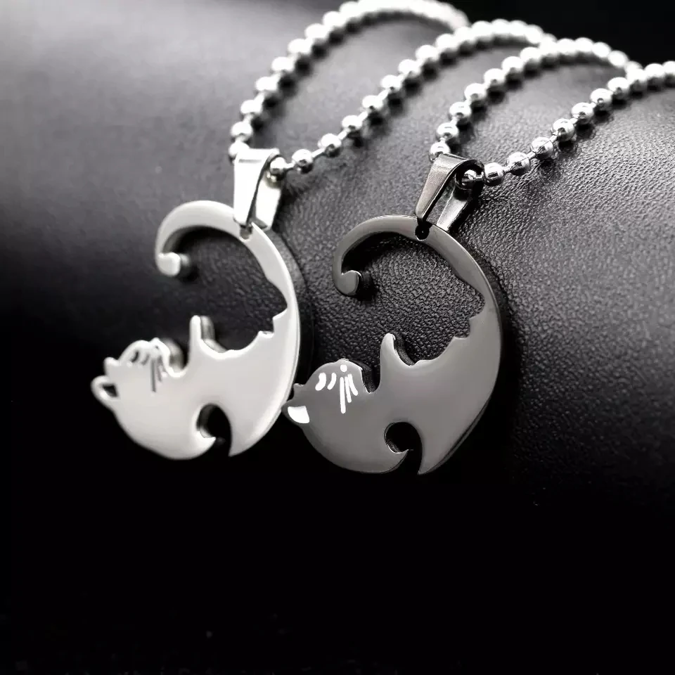 

Fashion Black White Cat Pendant ChainNecklace Women Men Long Vintage Couple Stainless Steel Necklace Jewelry Anniversary Gift