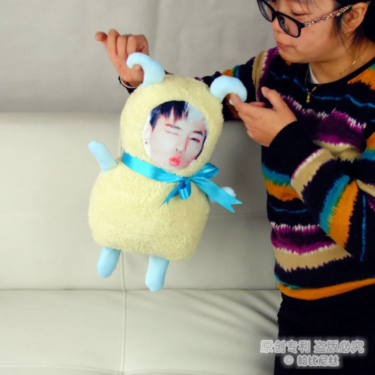 Прекрасная подушка в виде овечки настоящие человеческие подушки рождественские