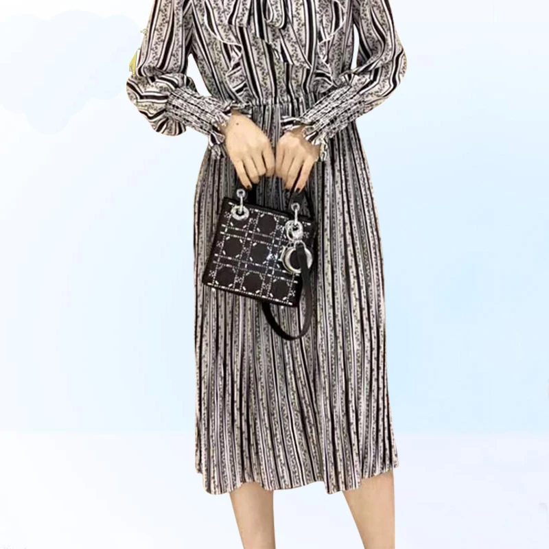 2019 самые новые весенние модные женские туфли под платье блузы с длинным рукавом