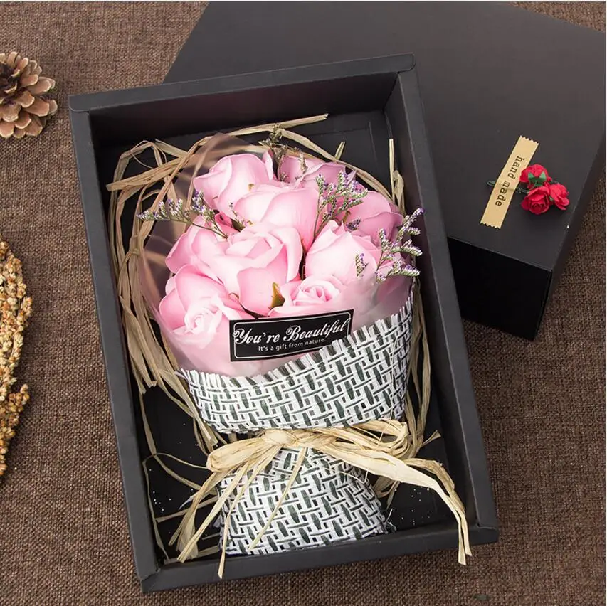 Artificial rose New Valentine's day gift 11 bouquet soap flower box | Дом и сад