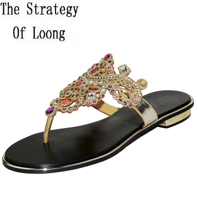 Женские летние шлепанцы с вырезами на плоской подошве Размеры 33 42|fashion slippers|slippers