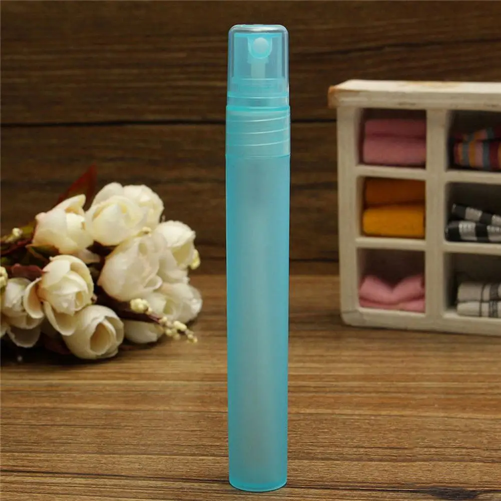 1pcs Refillable Bottles Mini Plastic Transparent Small Empty Spray Bottle For Make Up And Skin Care Refillable Bottle Travel use