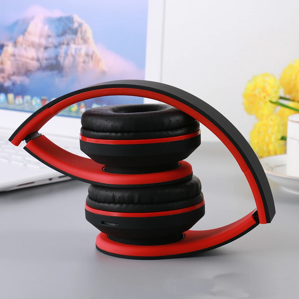 Digital 4 in 1 Stereo Wireless Bluetooth 4.1 + EDR Headphone Foldable Headset &amp Wired Earphone with Mic MicroSD/TF FM Radio |