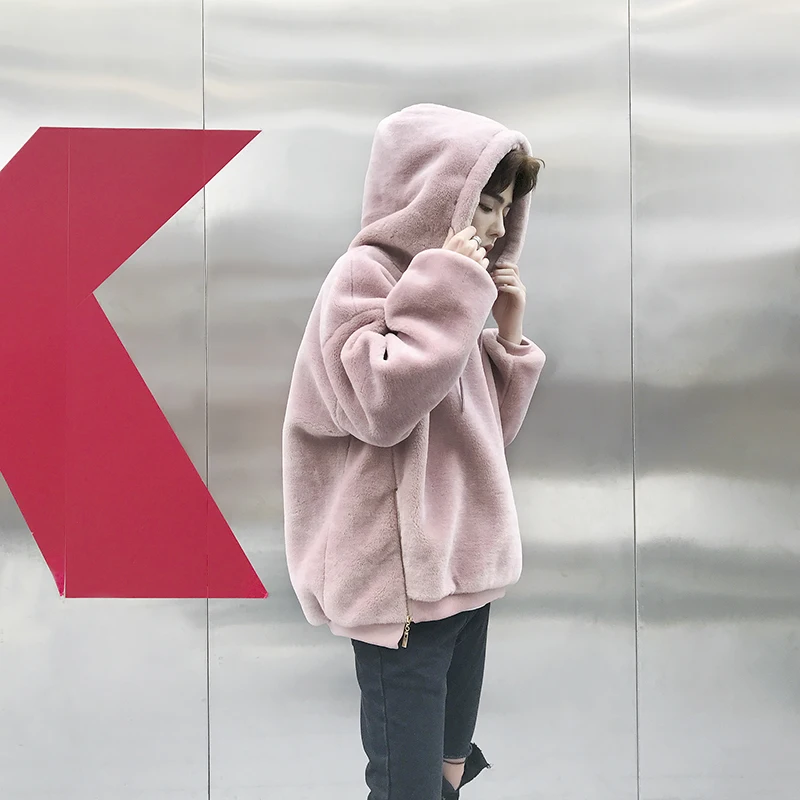 Новинка 2019 зимние розовые пальто из искусственного меха с молнией сбоку и