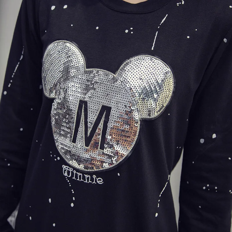 Платье-рубашка большого размера с принтом в горошек и героями мультфильмов