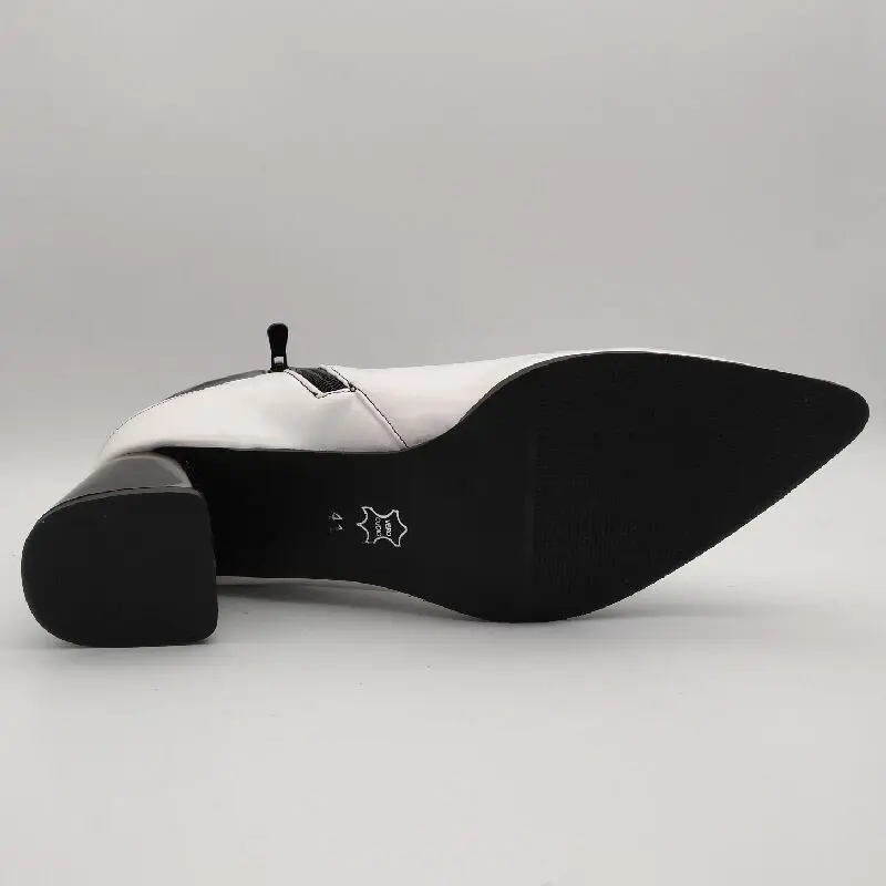 E TOY/женские ботинки осенние бордовые сапожки из лакированной кожи на высоком