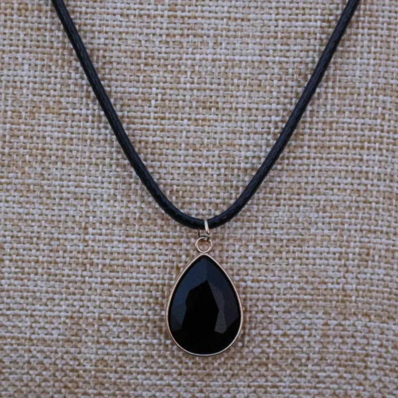 Женское Ожерелье из искусственной кожи N835 | Украшения и аксессуары