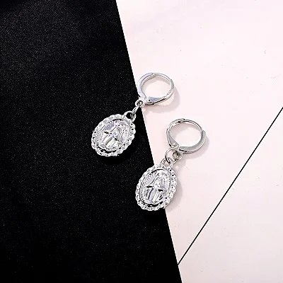 yinse maliya Dayoff Europe Round Gold Silver Virgin Mary Hoop Earrrings Female Vintage Earstud Women Jewelry Charms Figure Ear Ring E599 - Окраска металла: yinse maliya