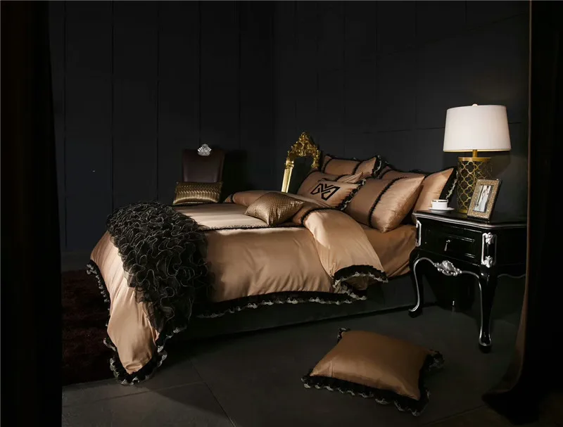 

Cotton Imitate silk soft Bed set Black Lace Luxury Golden Bedding Sets Girls Queen King Duvet cover Bed Sheet set Pillowcase 36