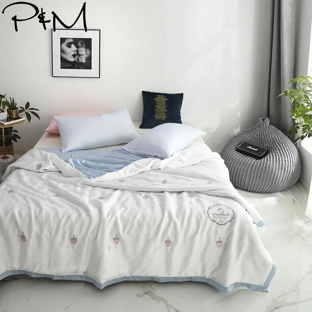 2019 Strawberry Pink White Air-condition Embroidery Comforter Thin Summer Quilt Artificial Silk Fabric Polyester Queen Size | Одеяла