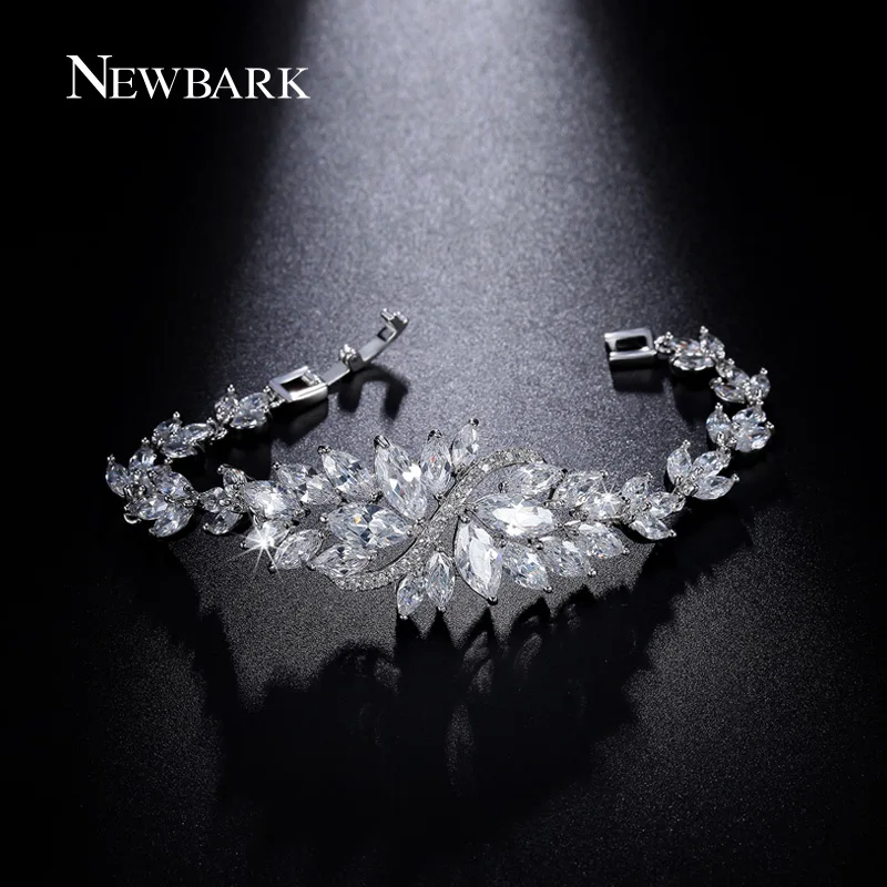 Newbark пышные листья Дизайн браслет с Серьги комплект Маркиза вырезать кубического