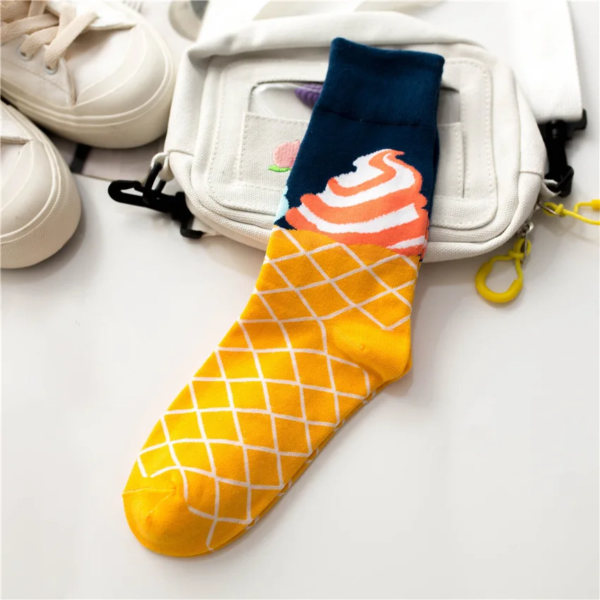 3 New Unisex Men Women Art Painting Fruit Socks Cotton Fashion Socks Winter Warm Crew Socks Harajuku Funny Socks Cute High Hosiery - Цвет: 3