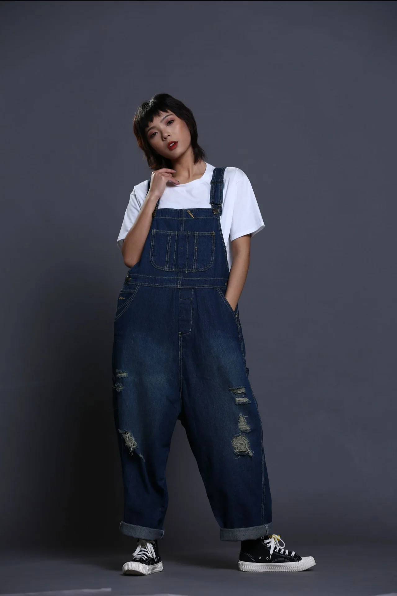 

Fashion Broken Hole Wide Leg Jeans Ladies Korean Version Loose Casual Solid Color Straps Pants 2019 Summer