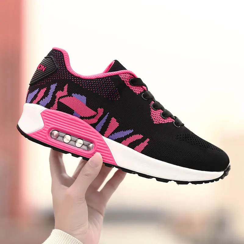 Удобная спортивная обувь для спортзала женские кроссовки занятий спортом и