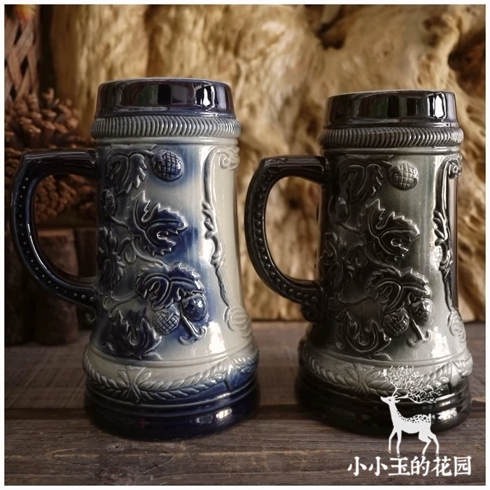 &quotРасслабленная деревенская жизнь днем&quot Дикая голубика И Малина печатная