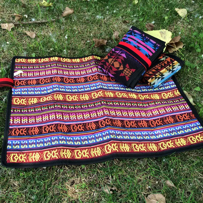 Напольный складной коврик для кемпинга пикника с защитой от влаги сидящий на