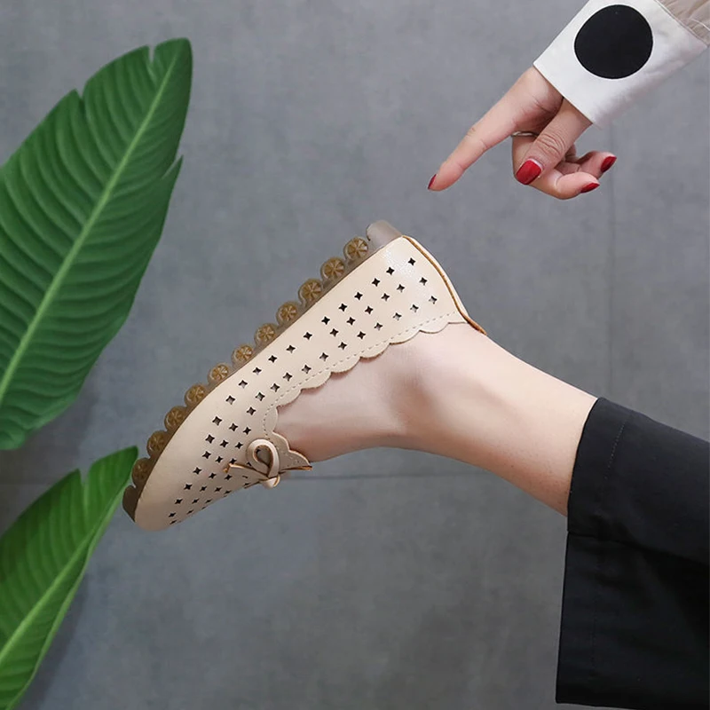 

New Women Flats Summer Nurse Doctor Shoes Comfortable Breathable Anti-skid Soft Bottom Surgical Hospital Laboratory Work Shoes