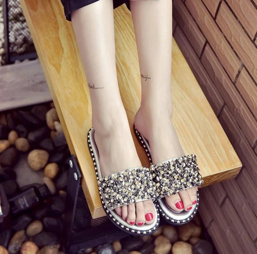 2018 Summer New Women's Slippers Handmade Bling Rivets Nice Look Soft and Comfortable Low-heeled Female | Обувь