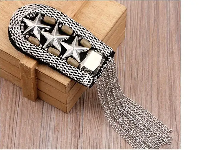 15 2 шт. Новые diy аксессуары для одежды красивые ретро Роскошные атмосферные текстуры металлические кисточки значки ювелирные изделия с булавками - Цвет: 15