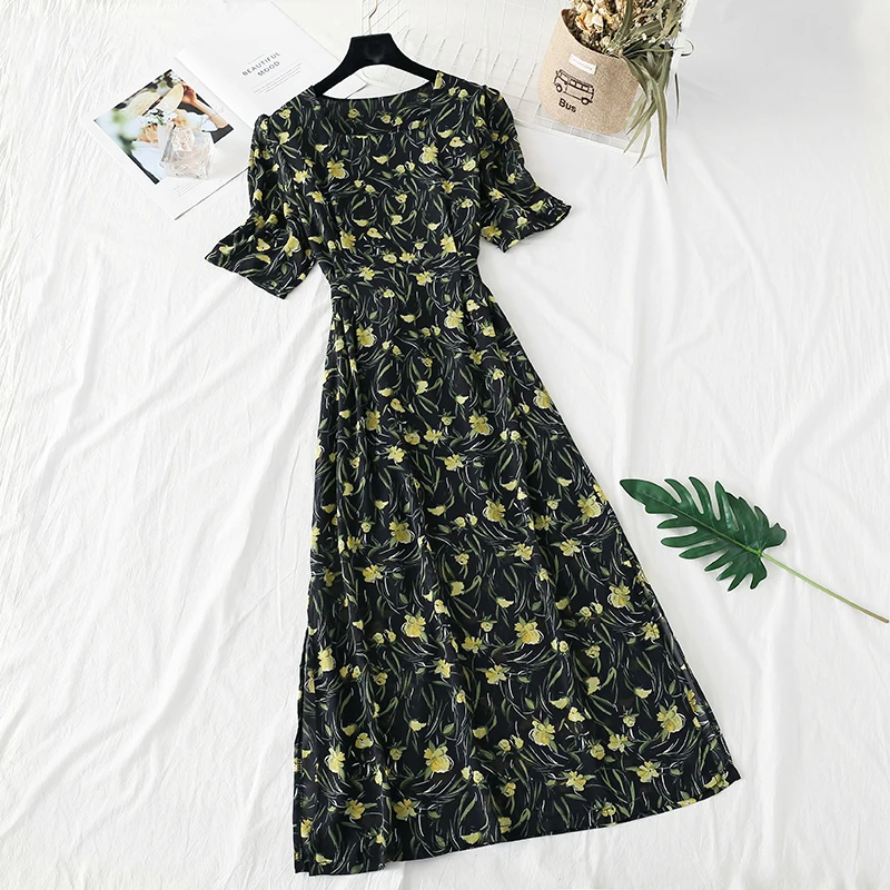 Женское шифоновое платье с цветочным принтом пышными рукавами и квадратным