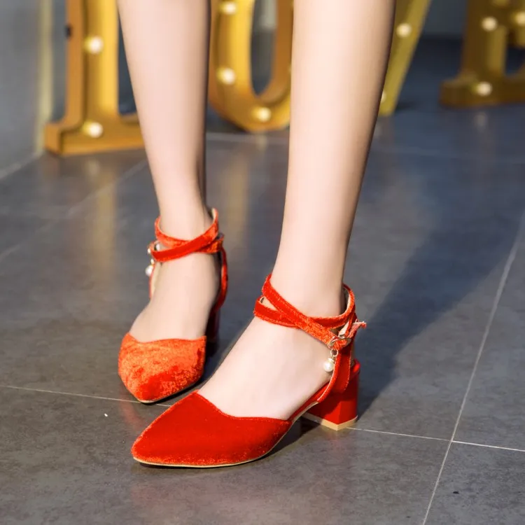 Женские босоножки на высоком каблуке летние с острым закрытым носком большие