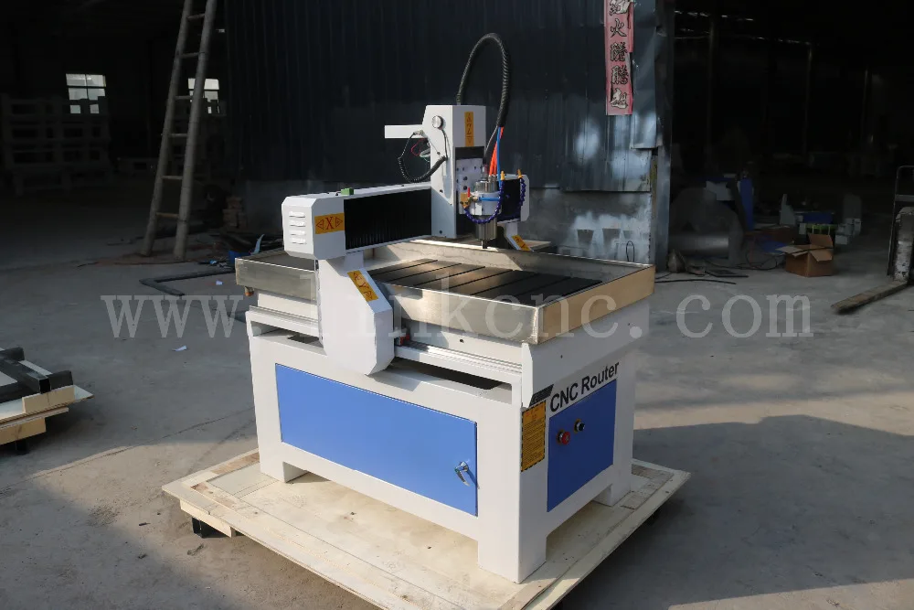 Горячие продажи и Хорошее качество фрезерный станок с чпу машина 6090/cnc гравер для