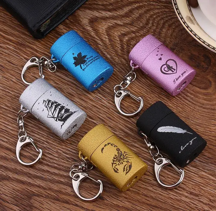 Брелок Зажигалка бензиновая Мини Компактный керосиновая Key Chain капсулы