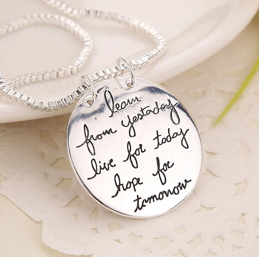 2015 New Letter Learn From Yesterday Live For Today Hope Tomorrow Necklace | Украшения и аксессуары