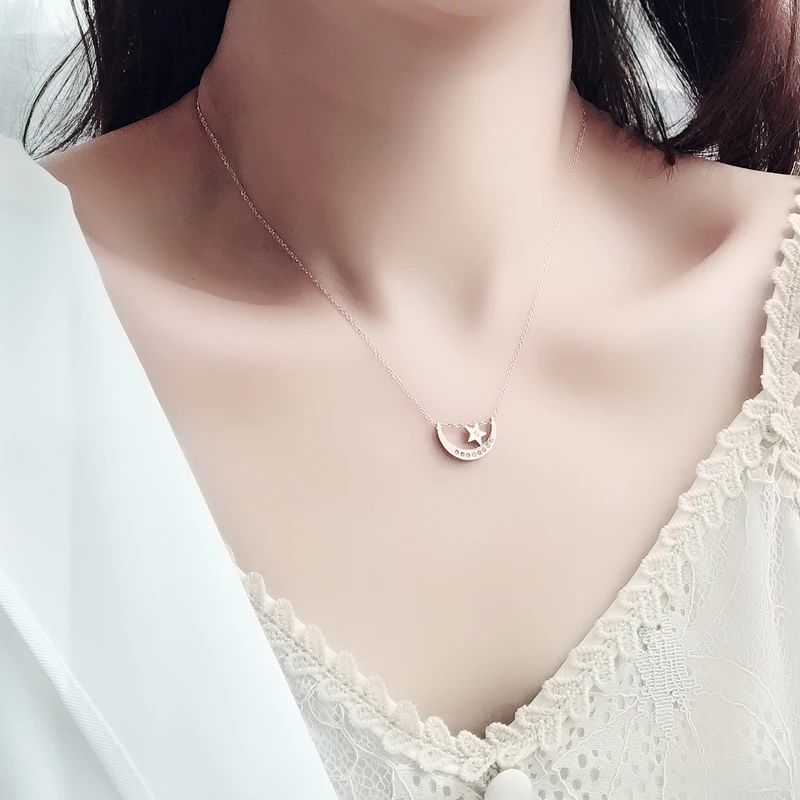 

YUN RUO 2018 New Arrival Rose Gold Color Moon star Pendant Necklace Fashion Titanium Steel Woman Jewelry Prevent Fade & Allergic