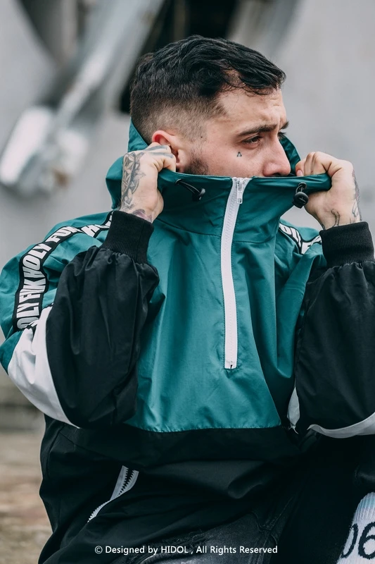 Женский Тренч с капюшоном оверсайз красный Свободный на молнии надписью и