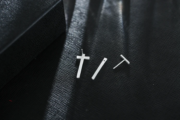 

New Arrivals Fashion 925 Sterling Silver Stud Earrings For Women Jewelry Pendientes Brincos Free Shipping