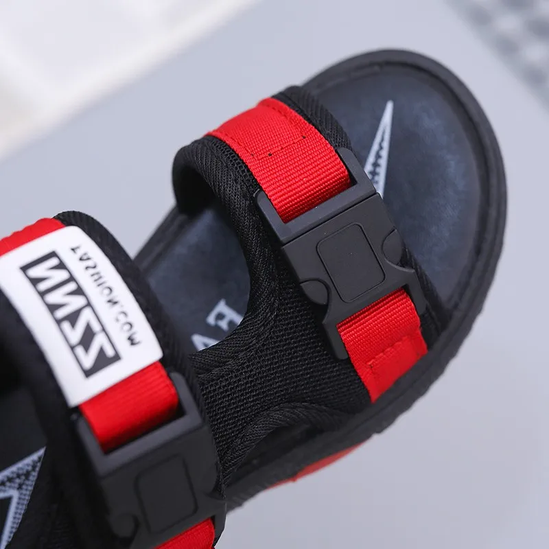 

New Boys Summer Shoes Kids Sandals Children Sandals Fashion Breathable Outdoor Boys Beach Shoes Casual Running Non-slip Soft
