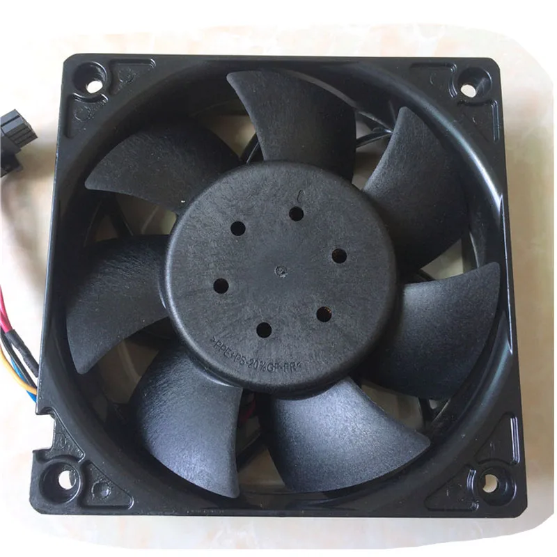 Для Bitcoin GPU miner самый мощный вентилятор охлаждения для delta THA1212BE 12V 6.50A PWM 4