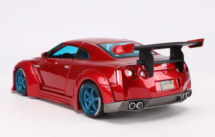 1:24 Nissan gtr R35 модель автомобиля из сплава с широким корпусом модифицированная