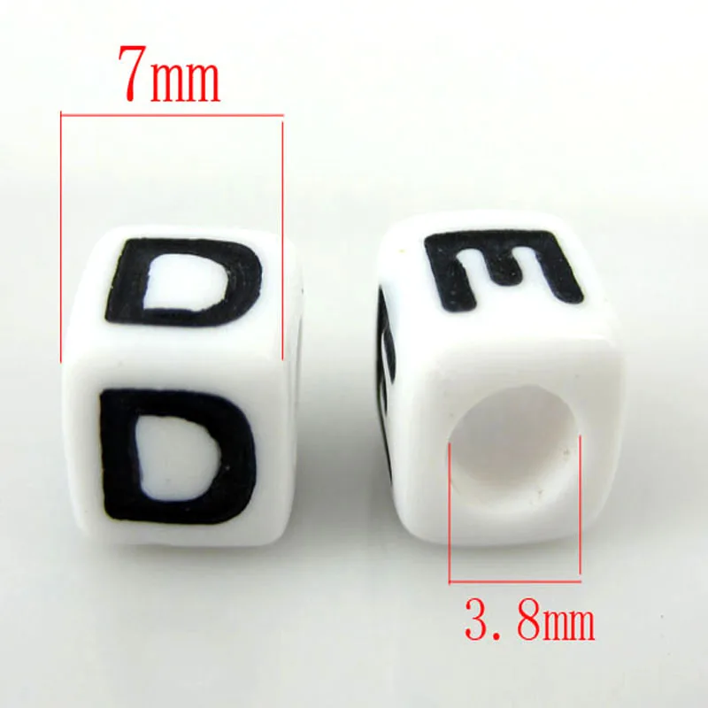 300 шт. Квадратные бусины с буквами алфавита/буквы акриловые разделители 7 мм для