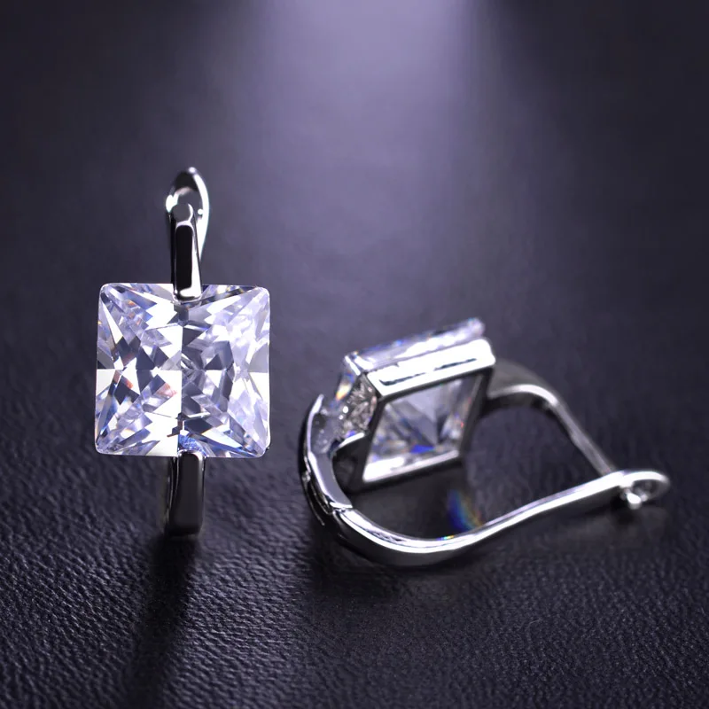 Женские Геометрические серьги гвоздики с квадратным кубическим цирконием