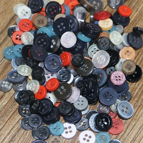 50PCS 12mm 50 шт. смолы Кнопка клип круглый микс два отверстия подходит для одежды diy кнопки сумки аксессуары - Цвет: 50PCS 12mm
