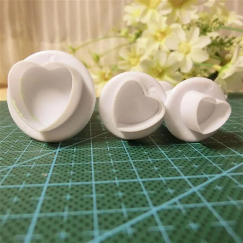 3 шт в форме сердца Весна тиснение плесень помадка Жевательная паста кекс топперы