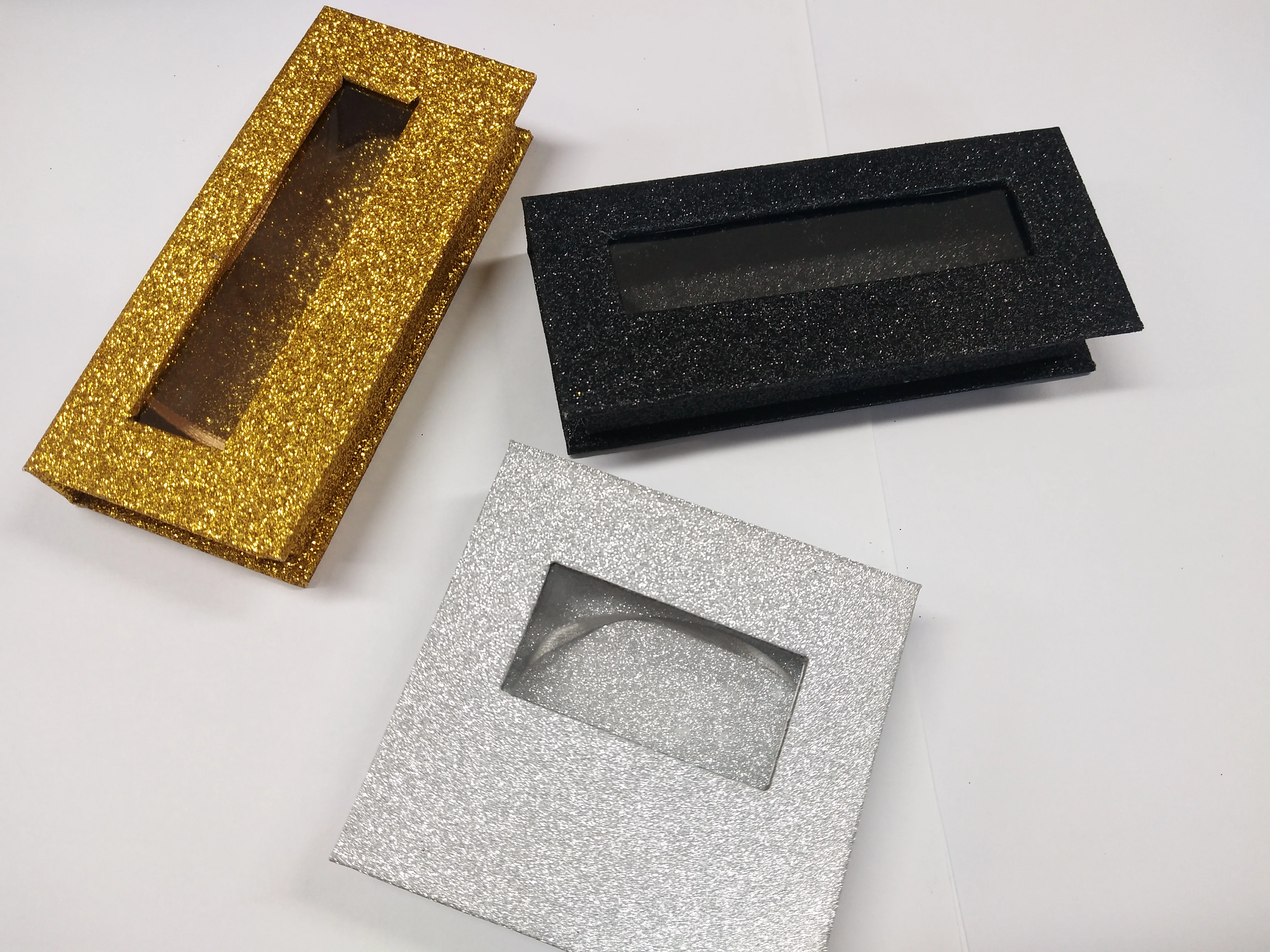 

500pcs Shiny Fashion 3D Mink Eyelash Package Customable