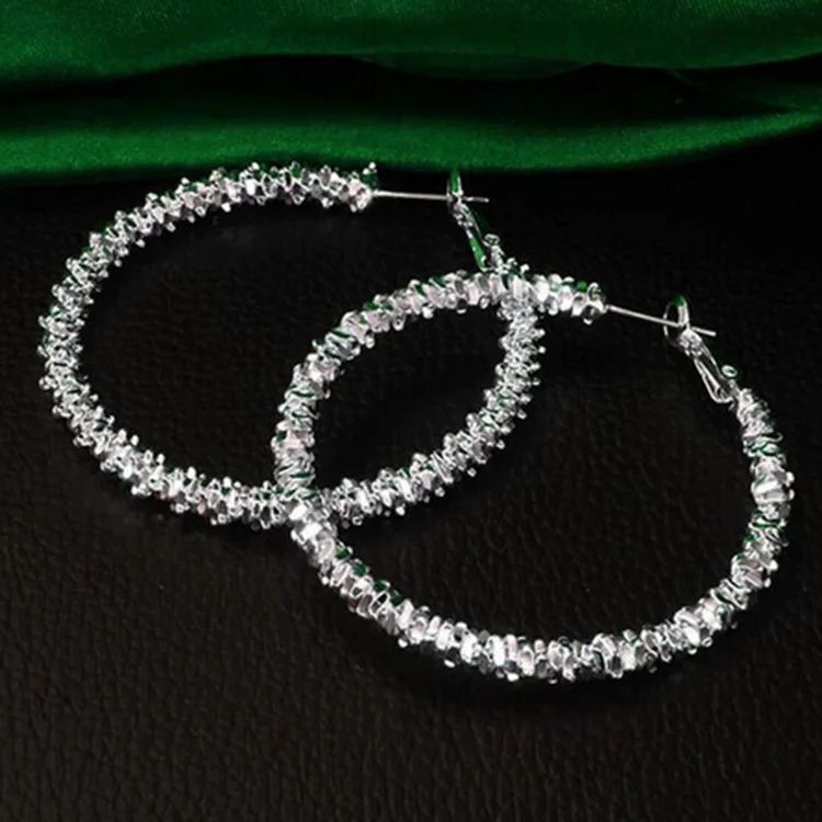 Роскошные большие круглые серьги-петли золотого и серебряного цвета