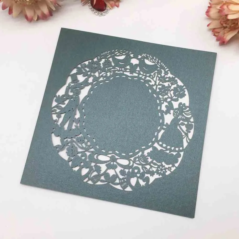 

50pcs/lot New Gold Lovers Birds Flower Wedding Invitation Card Birthday Party Dinner Invite Wedding Decorations Greeting Card