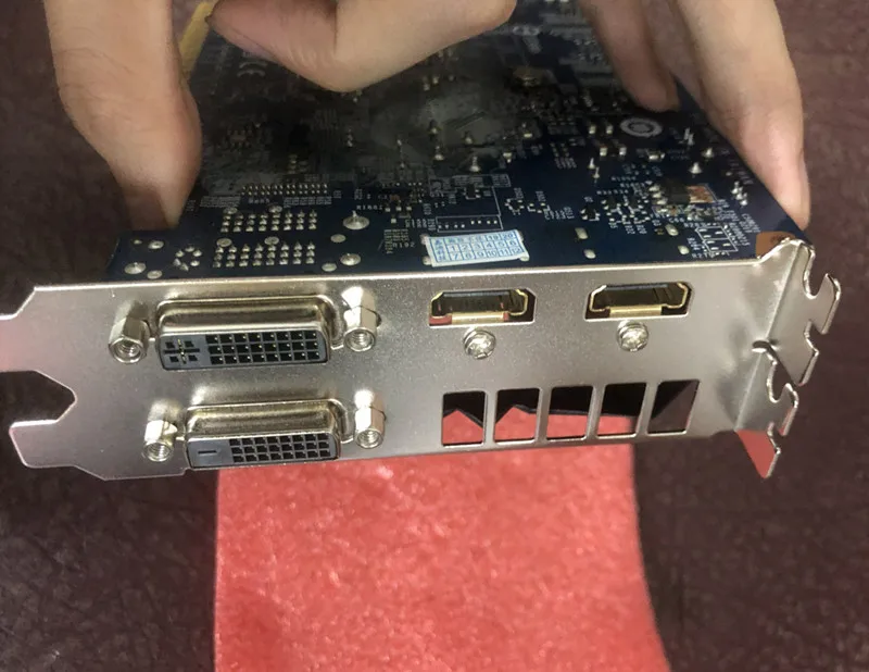 Видеокарта GIGABYTE графическая 750 Ti 2 Гб бит GDDR5 видеокарты для nVIDIA Geforce GTX 750Ti Dvi Hdmi б/у