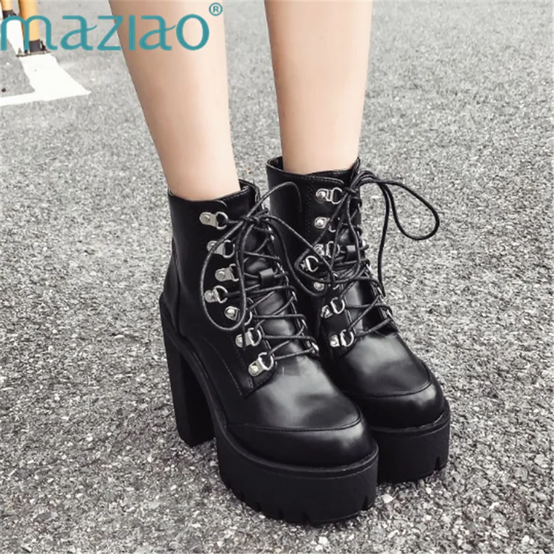 Женские мотоциклетные ботильоны на танкетке Кожаные Туфли оксфорды шнуровке и