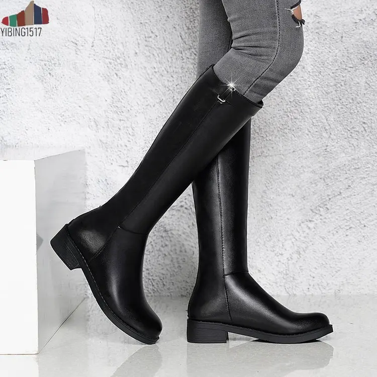 Ботинки Женская обувь в стиле ретро на высоком не сужающемся книзу массивном